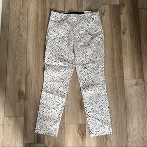 Old Navy White and Black Leopard Print Pixie Pants